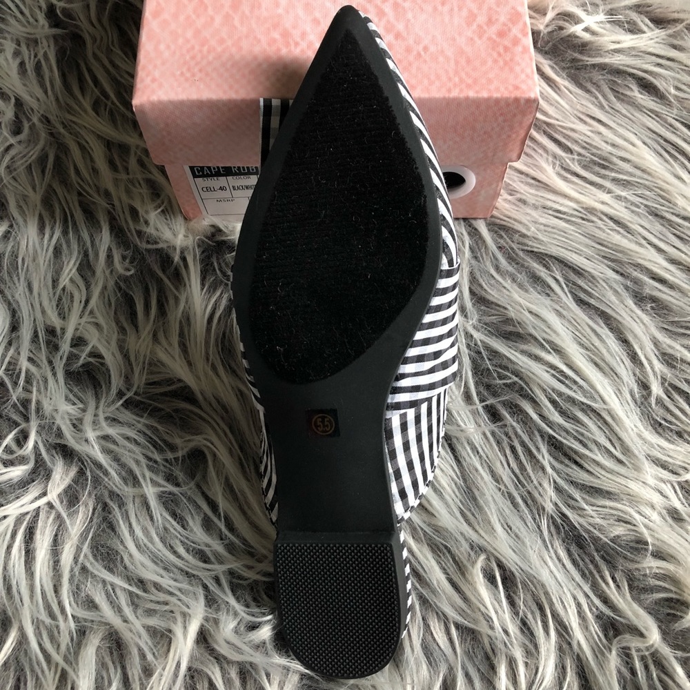 Cape Robbin Black White Checkered Slip On Loafers - Picture 5 of 6